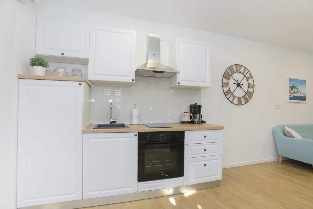 Aurum Apartment Šibenik Buitenkant foto
