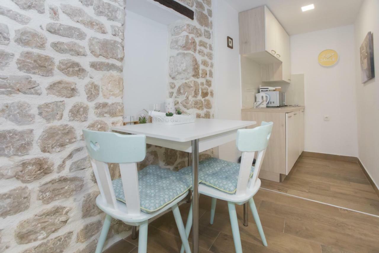 Aurum Apartment Šibenik Buitenkant foto