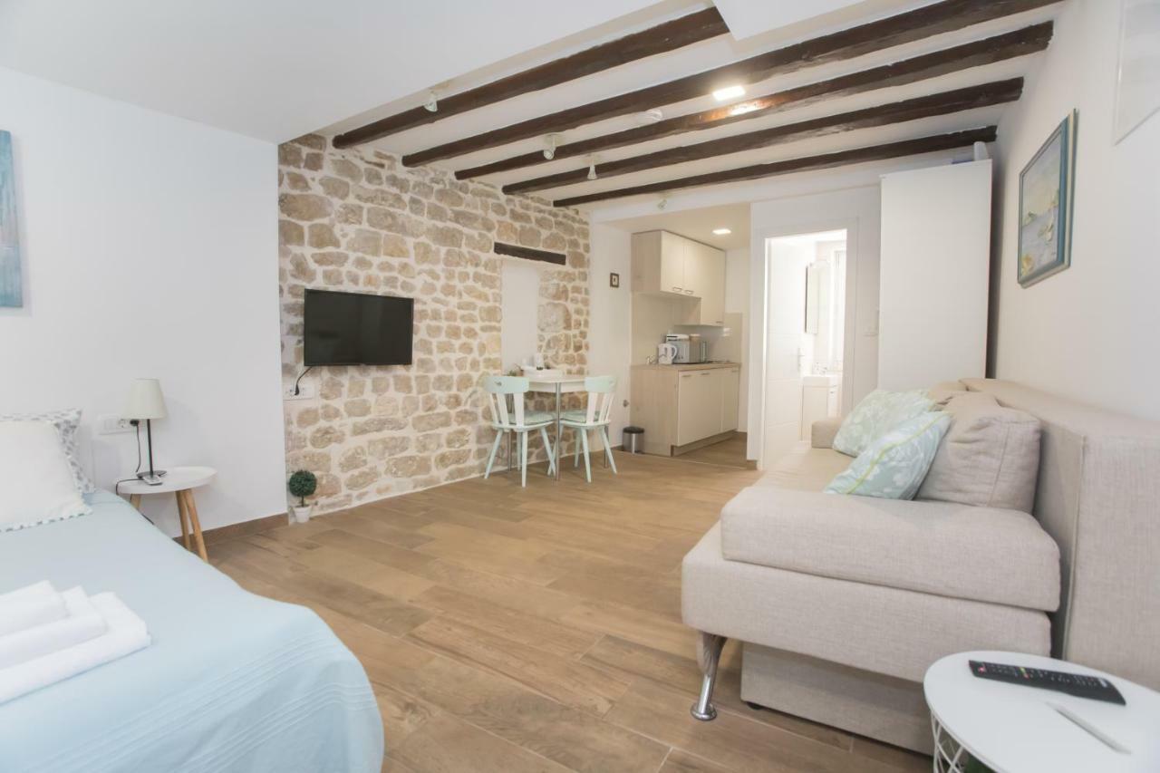 Aurum Apartment Šibenik Buitenkant foto